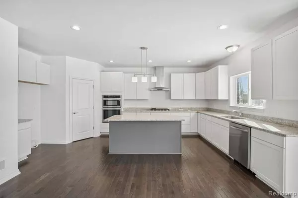 20859 HASENCLEVER Drive, Lyon Twp, MI 48178