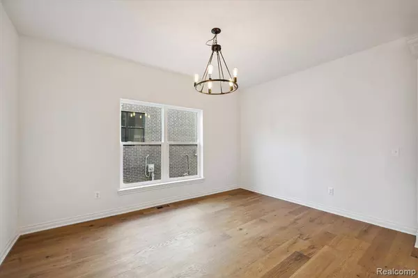 50536 Cottonwood Ct, Plymouth Twp, MI 48170