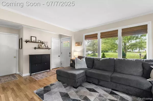 262 Cornell Street, Howell, MI 48843