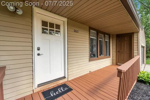 262 Cornell Street, Howell, MI 48843