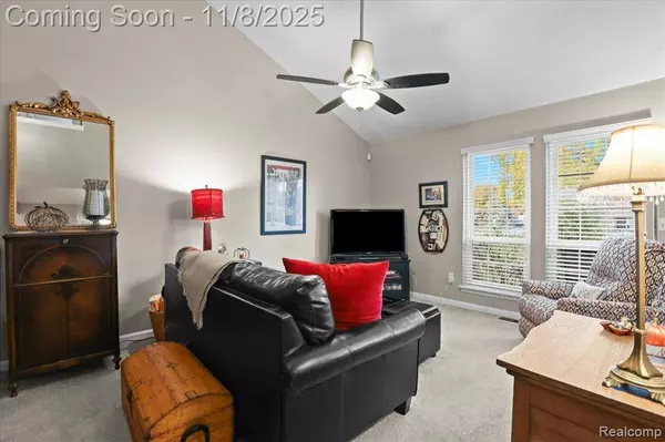 43576 Yorkville Drive 27, Canton Twp, MI 48188