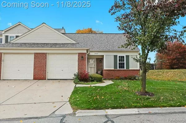 43576 Yorkville Drive 27, Canton Twp, MI 48188