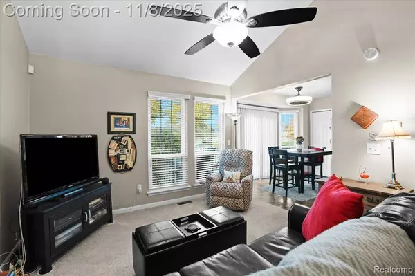 43576 Yorkville Drive 27, Canton Twp, MI 48188