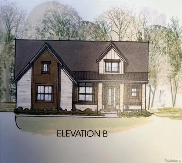 530 Park West DR, Milford Village, MI 48381