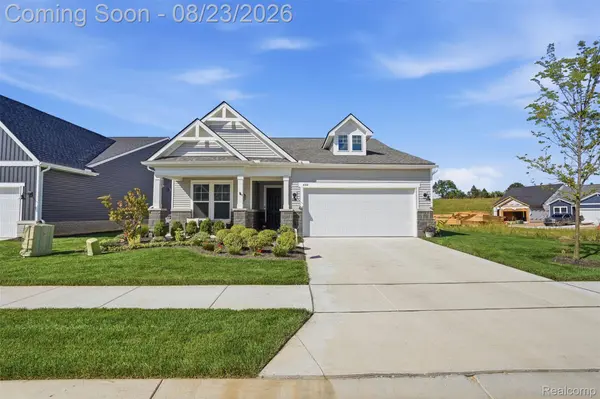 4144 Dogwood DR, Milford Charter Township, MI 48381