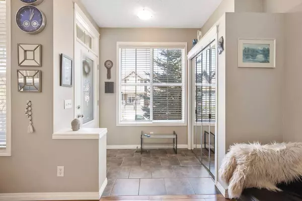 57 Auburn Bay VW SE, Calgary, AB T3M 0C8