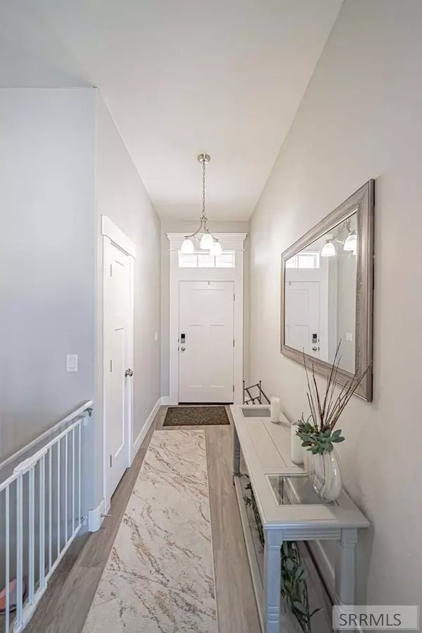 4156 N Ventura Avenue, Idaho Falls, ID 83401