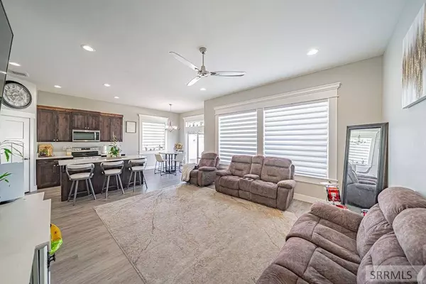 4156 N Ventura Avenue, Idaho Falls, ID 83401