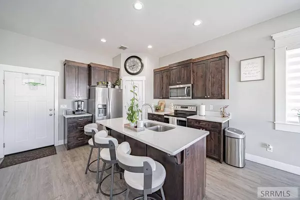 4156 N Ventura Avenue, Idaho Falls, ID 83401