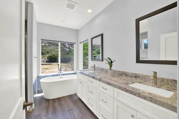 25034 Poderio Dr, Ramona, CA 92065