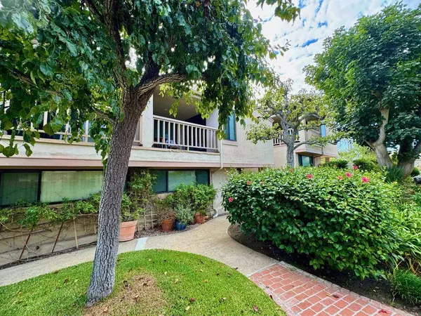 585 S Sierra AVE #27, Solana Beach, CA 92075