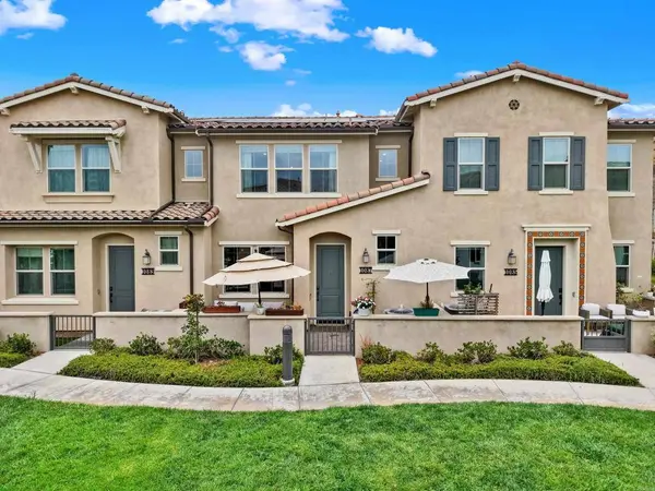 1087 Delpy View, Vista, CA 92084
