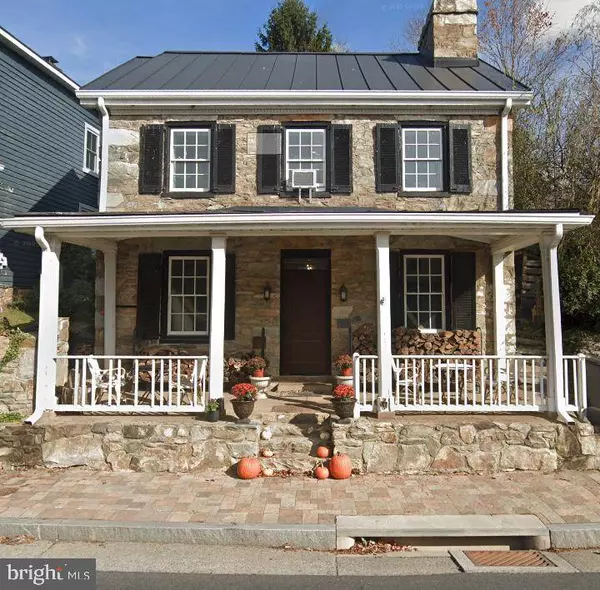 36952 CHARLES TOWN PIKE, Hillsboro, VA 20132