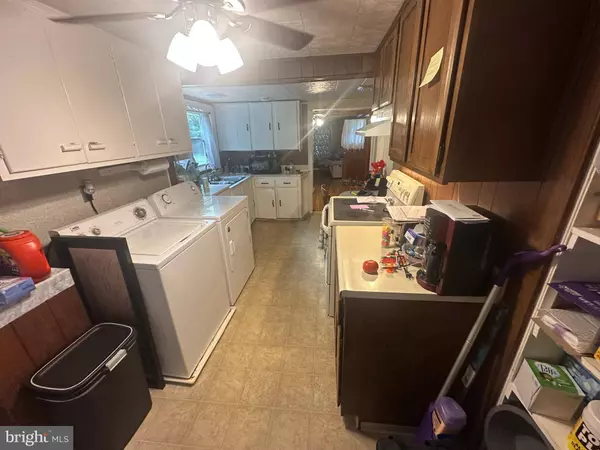 65 RACHEL LN, Inwood, WV 25428