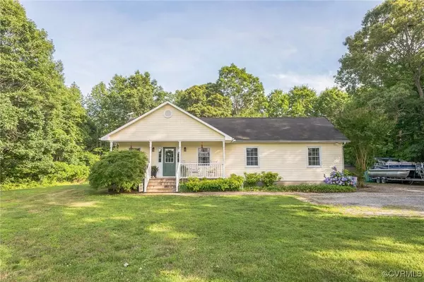 2301 White Chapel RD, Lancaster, VA 22503