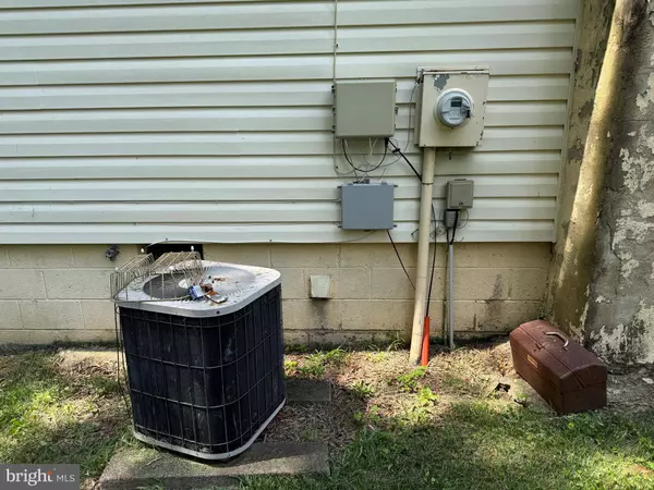 404 NEWELL ST, Fredericksburg, VA 22401