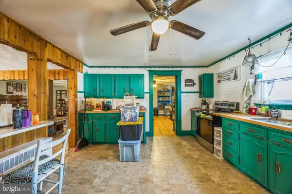 221 KITE HOLLOW RD, Stanley, VA 22851