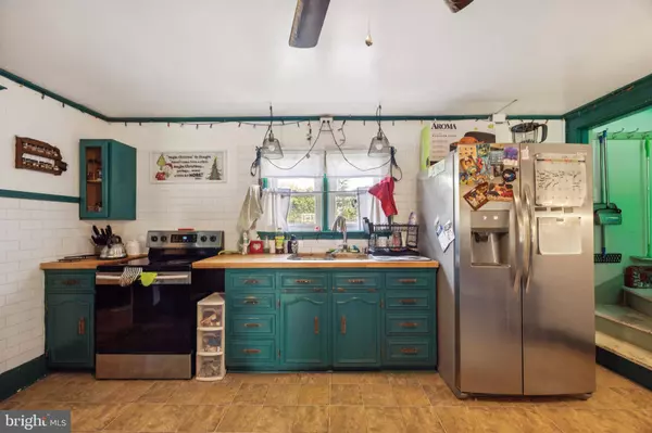 221 KITE HOLLOW RD, Stanley, VA 22851