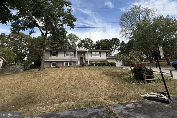 62 SPANIEL RD, Martinsburg, WV 25404