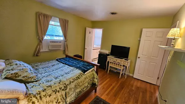 6900 COLONIAL AVE, Thurmont, MD 21788