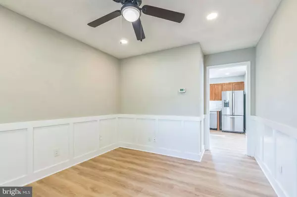 508 HARBOR DR, Annapolis, MD 21403