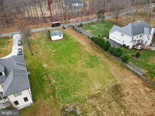 5955 COLCHESTER RD, Fairfax, VA 22030