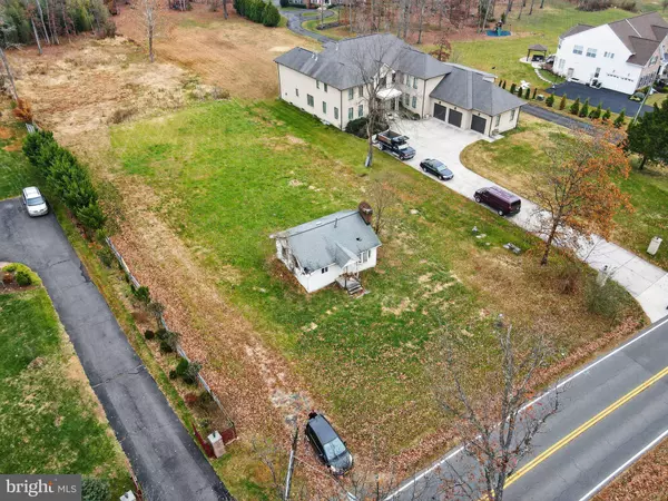 5955 COLCHESTER RD, Fairfax, VA 22030