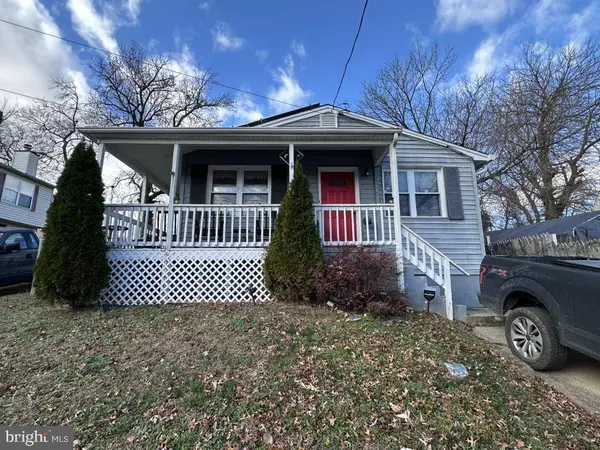 905 KAYAK AVE, Capitol Heights, MD 20743