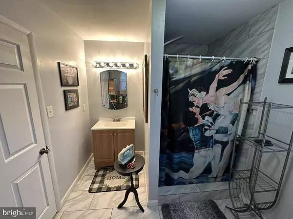 905 KAYAK AVE, Capitol Heights, MD 20743