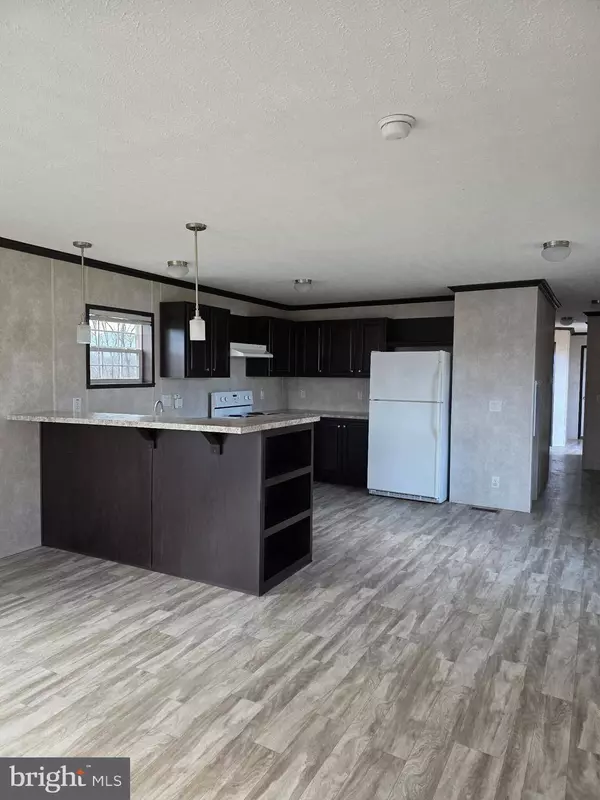 20 SOUTH KENNY DRIVE, Ridgeley, WV 26753