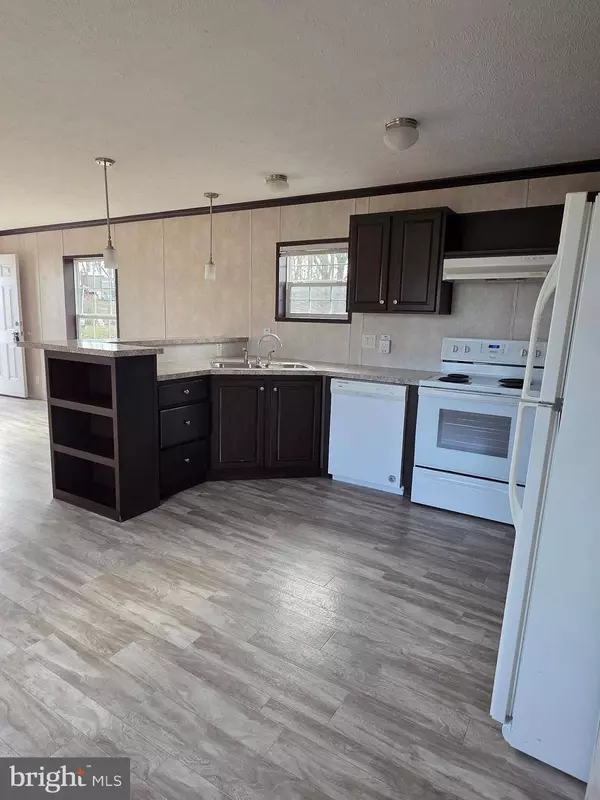 20 SOUTH KENNY DRIVE, Ridgeley, WV 26753