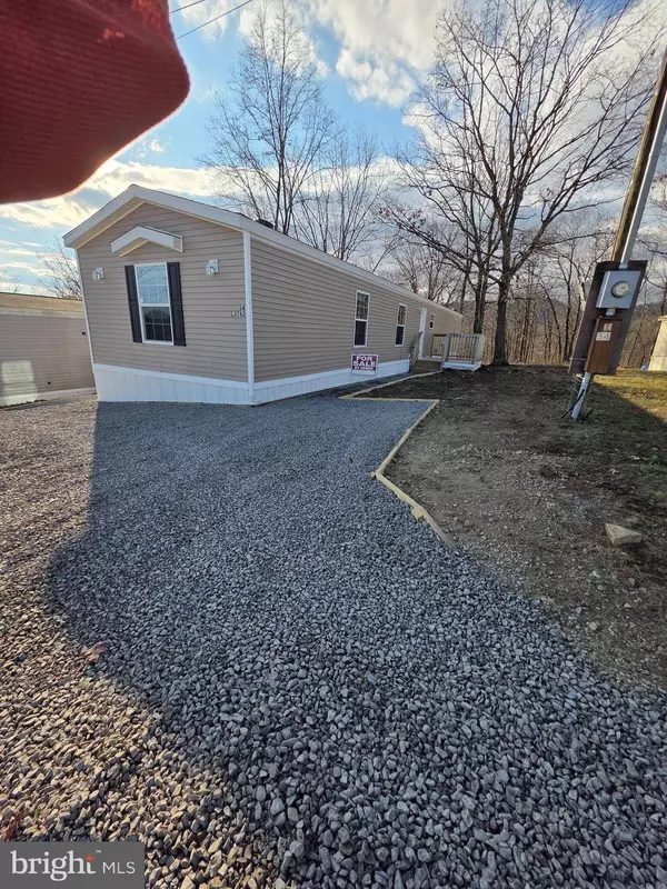 54 COREY LN COREY LN, Ridgeley, WV 26753