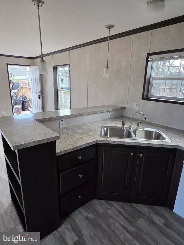 20 SOUTH KENNY DRIVE, Ridgeley, WV 26753