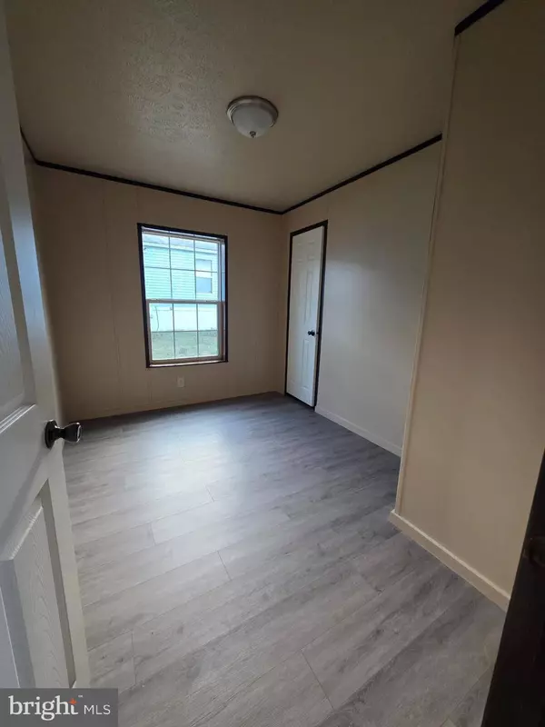 17 NORTH RANEE DRIVE, Ridgeley, WV 26753