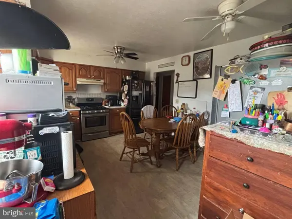 6395 SPRINGFIELD PIKE, Points, WV 25437