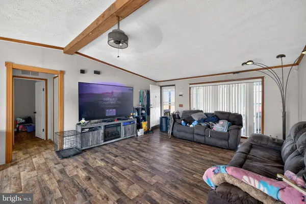 355 CLAN ALPINE WAY, Glasgow, VA 24555