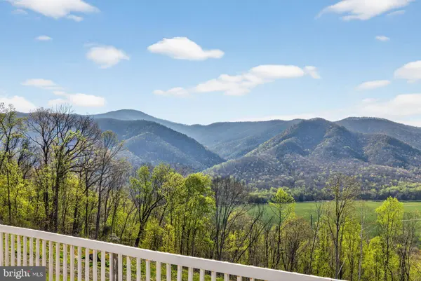 355 CLAN ALPINE WAY, Glasgow, VA 24555