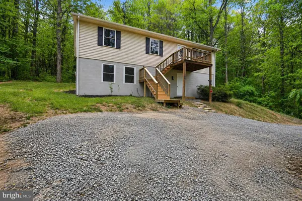 827 GREENE ACRES RD S, Stanardsville, VA 22973