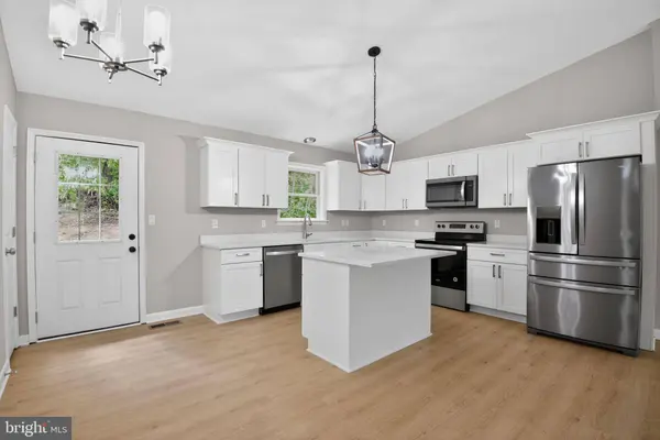 827 GREENE ACRES RD S, Stanardsville, VA 22973