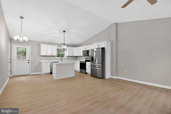 827 GREENE ACRES RD S, Stanardsville, VA 22973