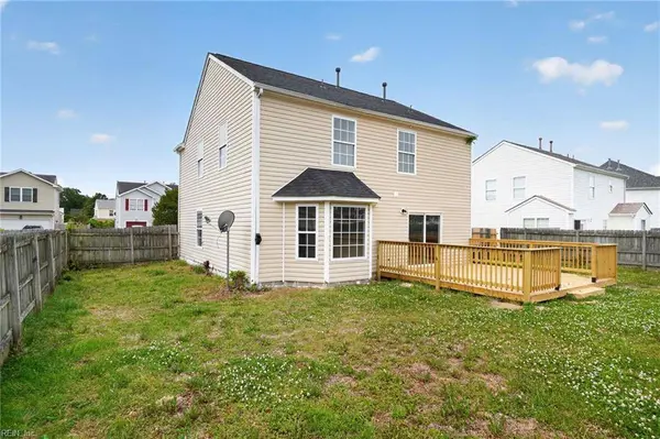 202 Friar CT, Suffolk, VA 23434