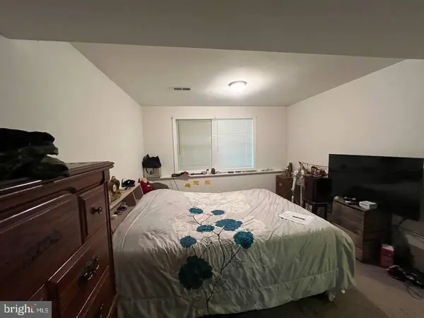 138 BRISTOL SPRINGS WAY, Slanesville, WV 25444