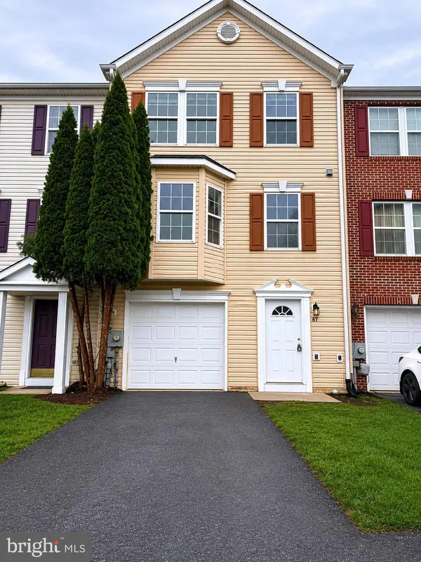 67 QUARTZ RD, Martinsburg, WV 25404