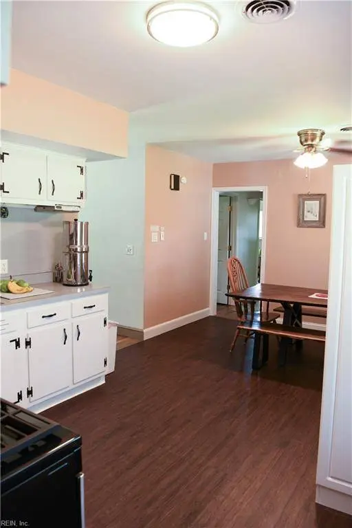 24129 Johnson AVE, Windsor, VA 23487