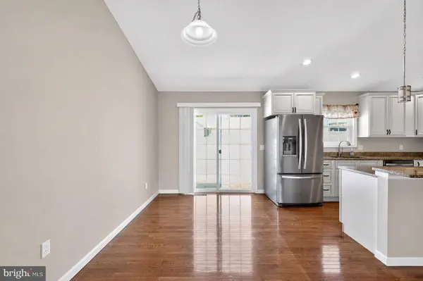 108 AUGUSTA AVE, Grottoes, VA 24441
