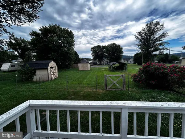 105 JUDY ST, Petersburg, WV 26847