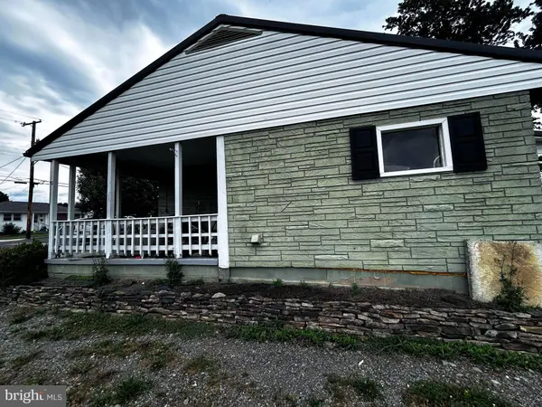 105 JUDY ST, Petersburg, WV 26847