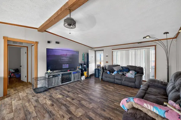 355 Clan Alpine WAY, Glasgow, VA 24555