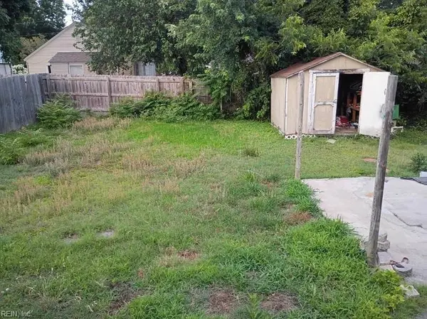 3714 Pamlico CIR, Norfolk, VA 23513
