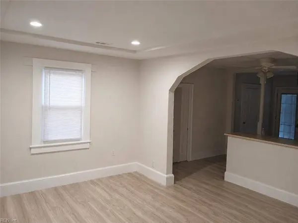 3714 Pamlico CIR, Norfolk, VA 23513